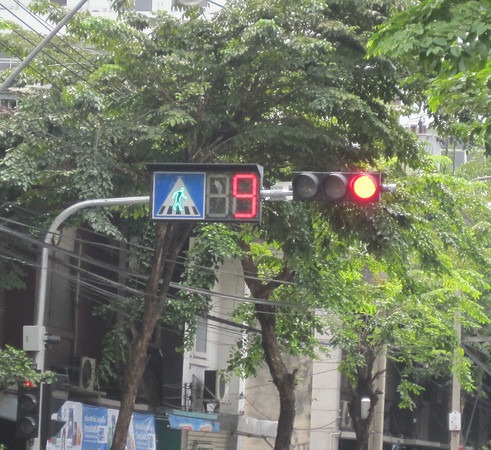 bangkok-traffic-light