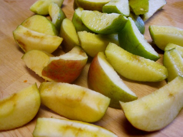cut-apples