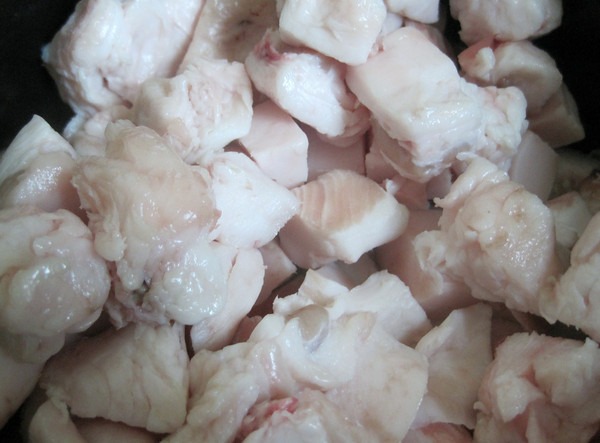 cubed-pork-fat