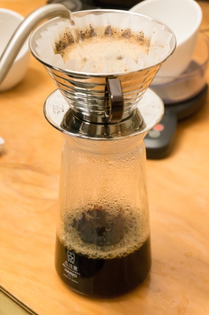 kalita wave pour brew